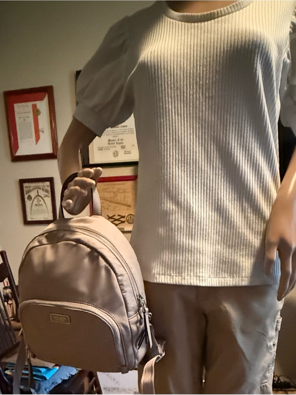 KATE SPADE NEW YORK taupe nylon medium sized backpack with gold logo plaque. 💕 - Picture 4 of 4